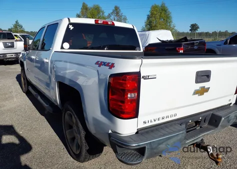 2015 Chevrolet Silverado 1500 1Lt z USA, uszkodzony, nr VIN 3GCUKREC1FG150559